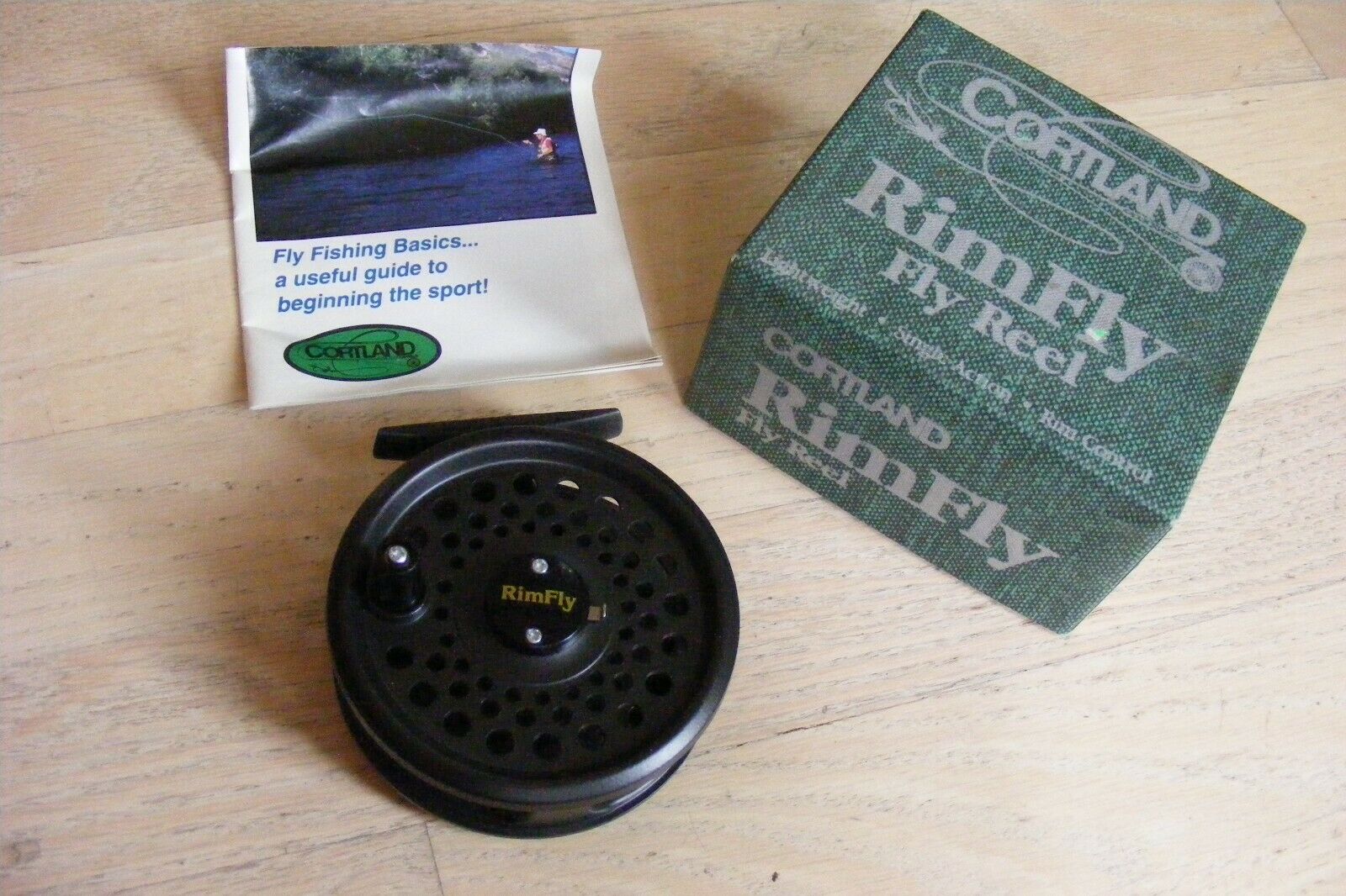 Vintage Cortland Rimfly Fly Fishing Reel Medium Made In England Nib